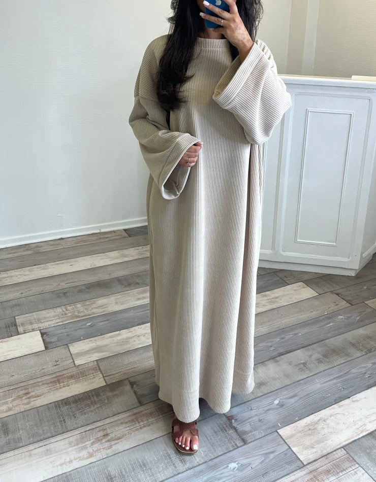 SEN GERIBBELDE JURK BEIGE