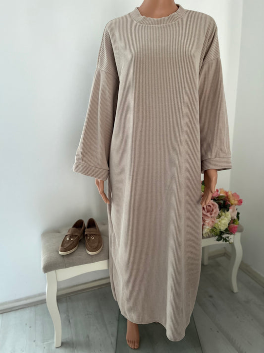 SEN GERIBBELDE JURK BEIGE