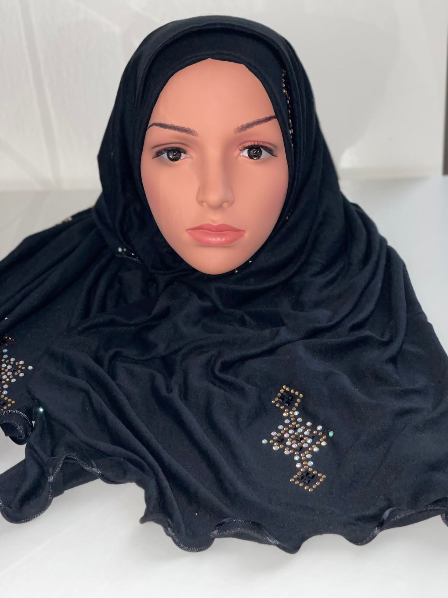 JERSEY ZWART MET STEENTJES