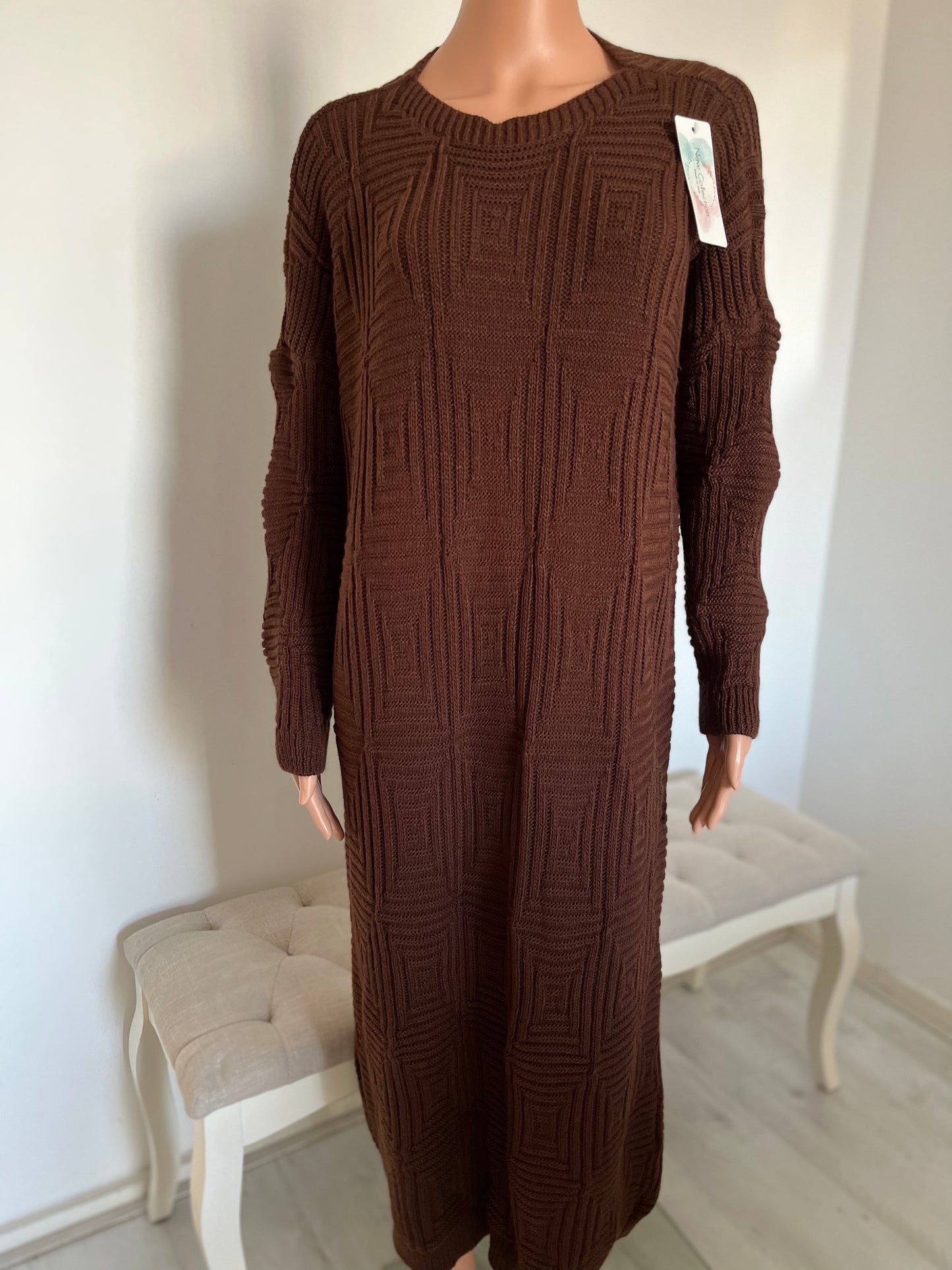 SANA OVERSIZED TRUI BRUIN