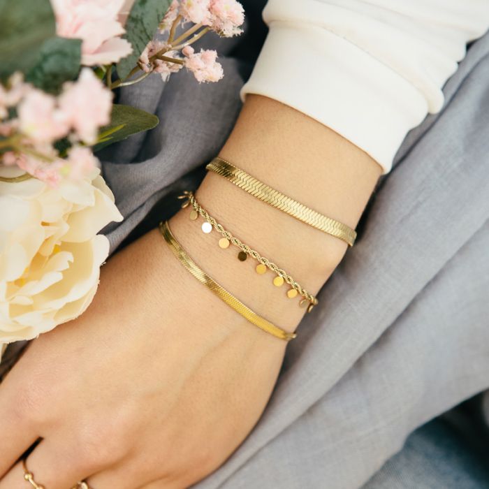 ARMBAND PLATTE SCHAKELS BREED GOUD