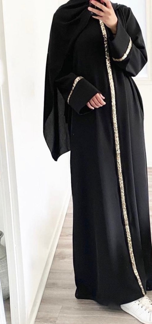 YOUSRA ABAYA ZWART