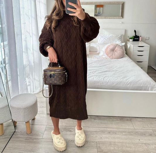 RANYA OVERSIZED TRUI BRUIN