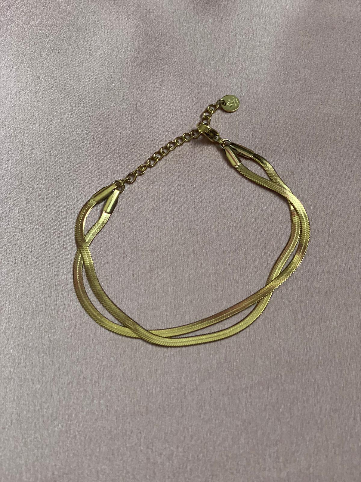 ARMBAND PLATTE SCHAKELS SMAL GOUD