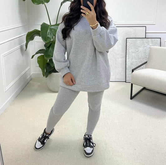 BASIC JOGGINGSET LICHT GRIJS