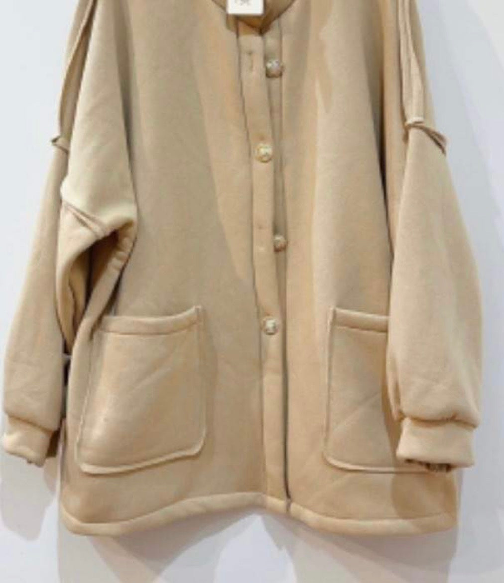 OVERSIZED VEST BEIGE