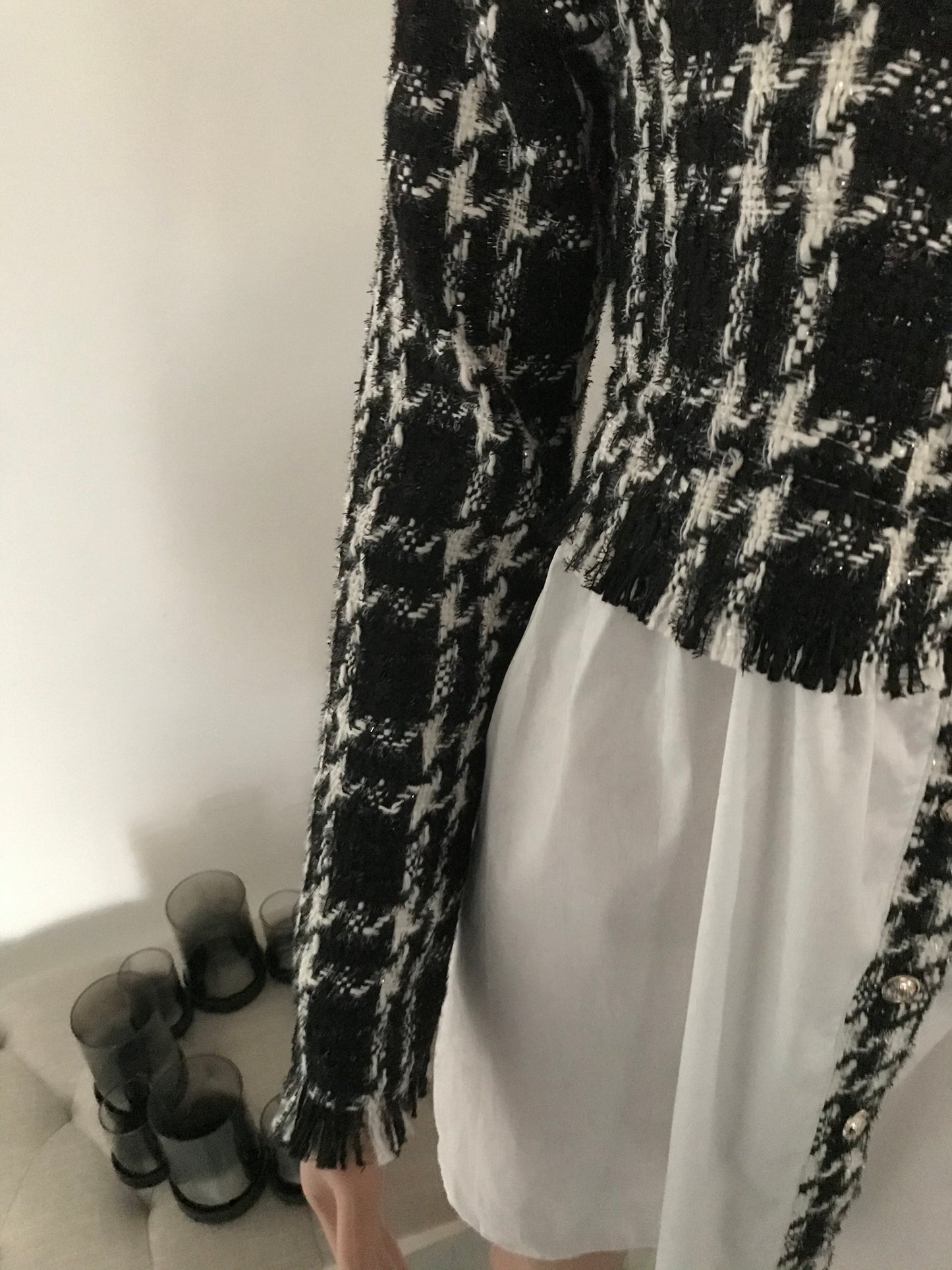 NIHAD TWEED BLOUSE ZWART