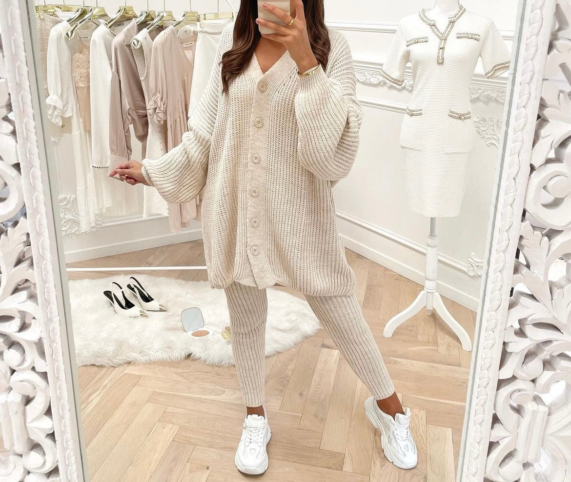 SAMAH TWINSET BEIGE