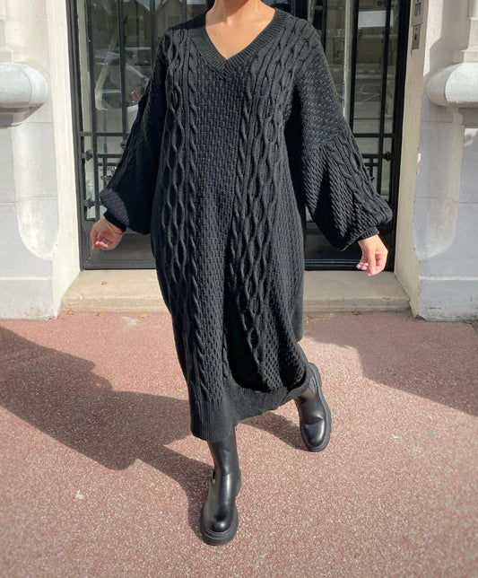 RANYA OVERSIZED TRUI ZWART